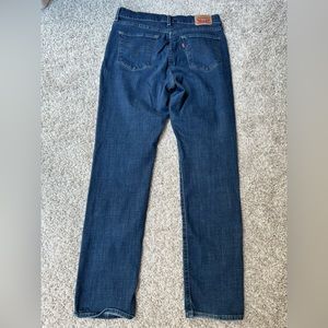 Levi’s classic straight jeans. Size 28.